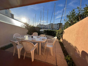 Grand 3 Pièces avec Terrasse, Lave-Linge et Lave-Vaisselle, Animaux Acceptés - FR-1-702-24
